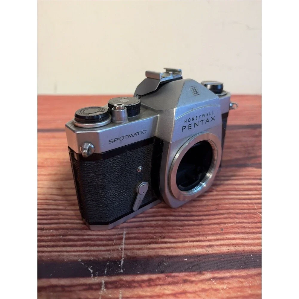 Honeywell Pentax Spotmatic 35mm SLR Camera Body ONLY - Parts/Repair